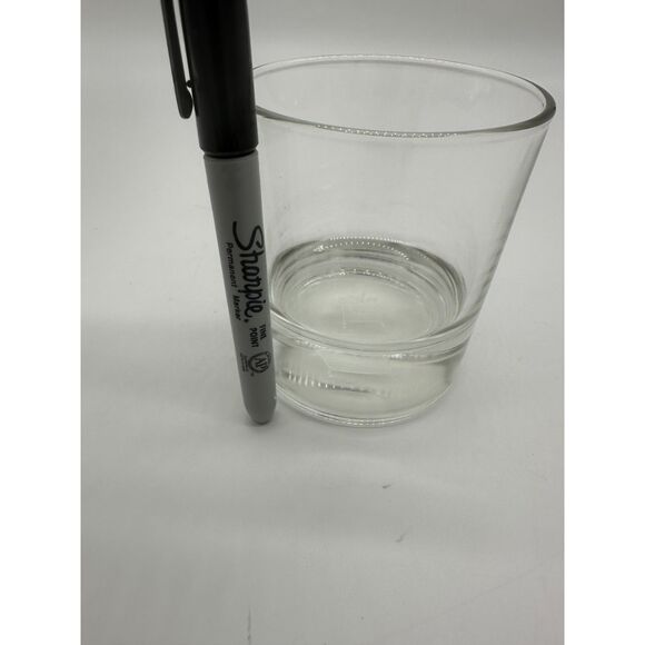 Crown Royal Glass Signature Floating Crown and Pillow Weighted Bottom 1.99 - Picture 4 of 10